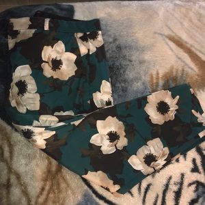 💚EUC Banana Rep Cropped trousers